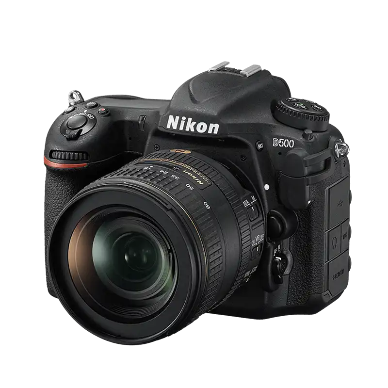 Nikon D500 + Nikkor 16-80mm Nikon D500 + Nikkor 16-80mm
