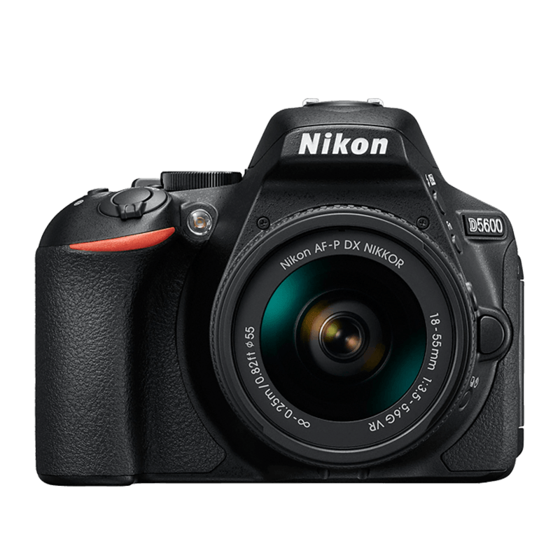 Nikon D5600 + Nikkor 18-140