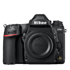 Nikon D780 (telo)