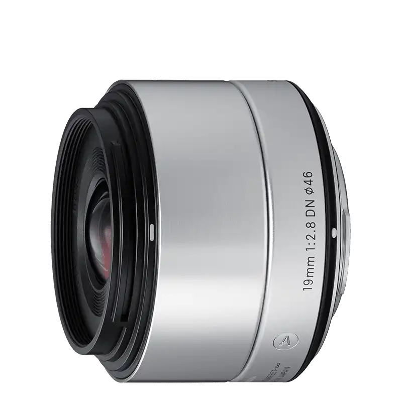 Sigma 19mm f/2.8 DN (pre Olympus) Sigma 19mm f/2.8 DN (pre Olympus)